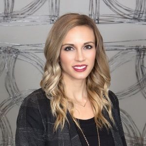 Meet your Posher, Cassie